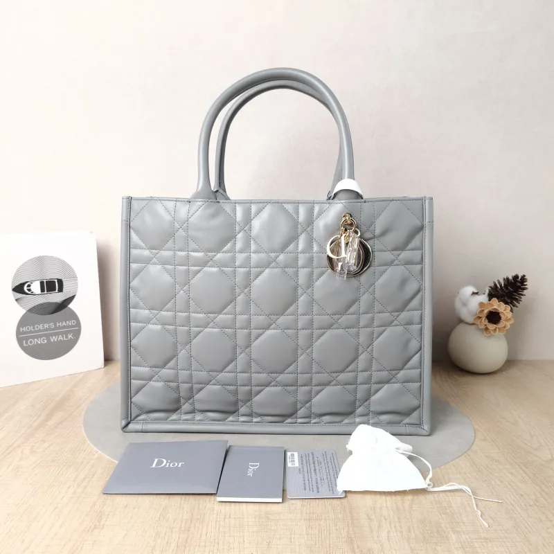 DIOR Top Handle Bag Book Tote Green Calfskin Medium 36 × 16.5 × 27.5 cm — cover view 5 of 6