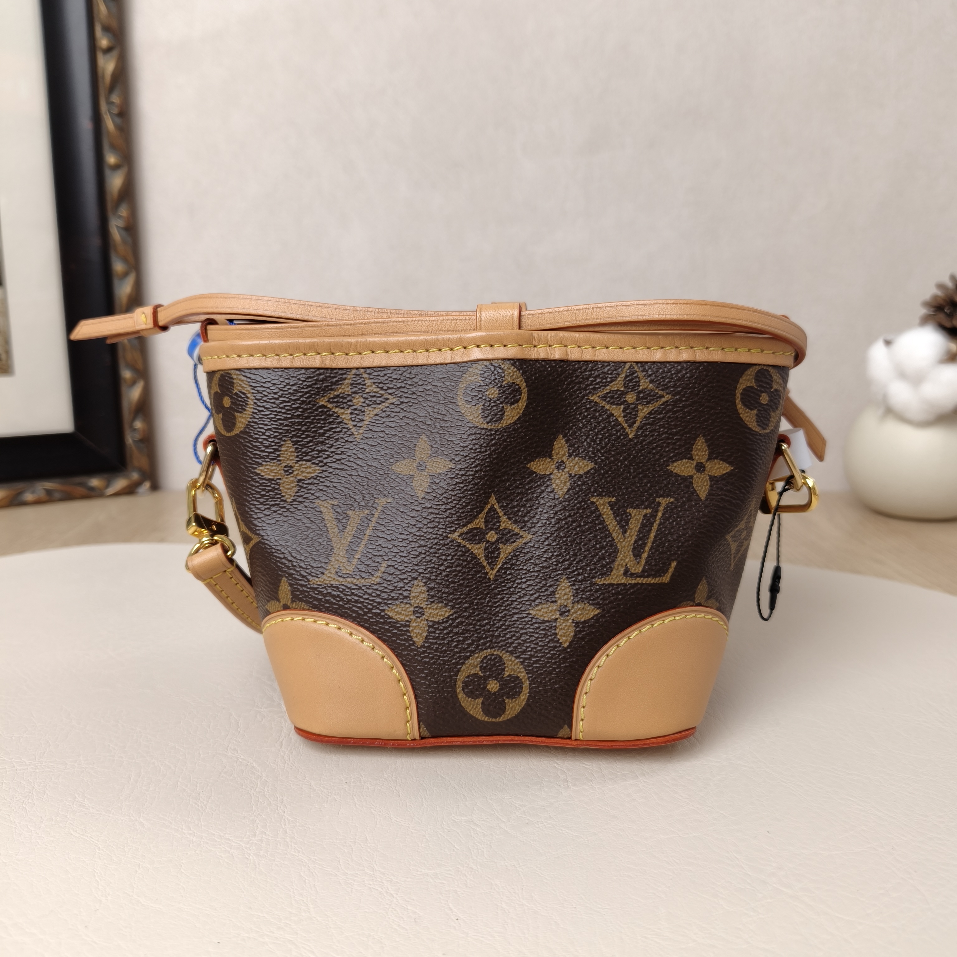 Louis Vuitton Crossbody Bag NOÉ PURSE Monogram PV Cmini11.5 × 11.5 × 12 cm — cover view 10 of 11