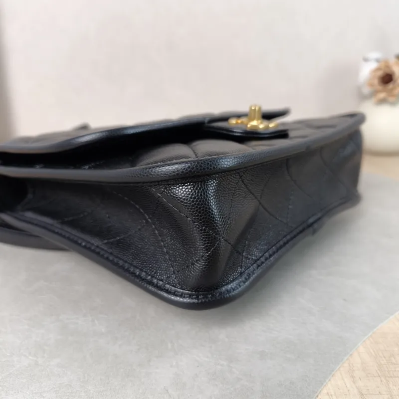 Chanel Backpack Backpack Black Grained Calfskin One Size 22 × 7 × 19.5 cm — detail view 6 of 13