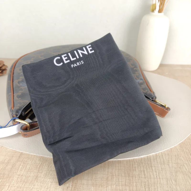CELINE Shoulder Bag AVA Monogram PVC Medium23 × 7 × 19 cm — detail view 9 of 11