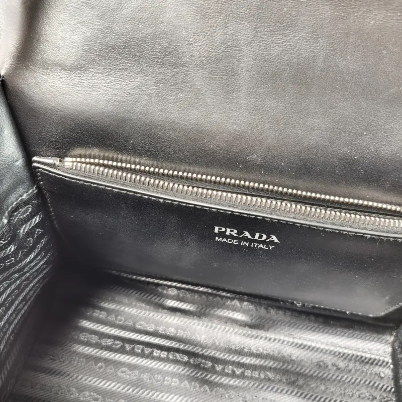 PRADA Shoulder Bag Shoulder Bag Black Calfskin One Size 24 × 12 × 17 cm — detail view 12 of 16