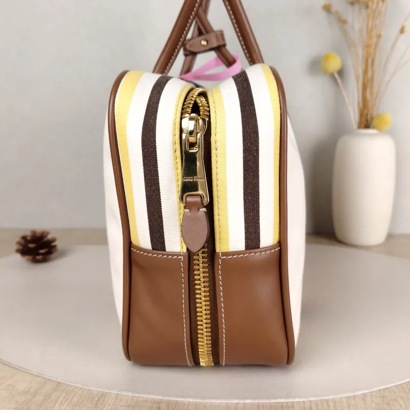 Miumiu Top Handle Bag Beau Colorblock Canvas · Calfskin Large 34 × 10 × 23 cm — detail view 8 of 11