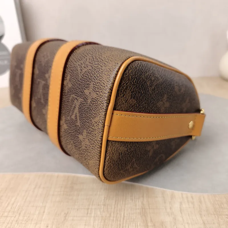 Louis Vuitton Crossbody Bag Keepall 25 Edition Brown PVC Medium 25 × 11 × 15 cm — detail view 12 of 12