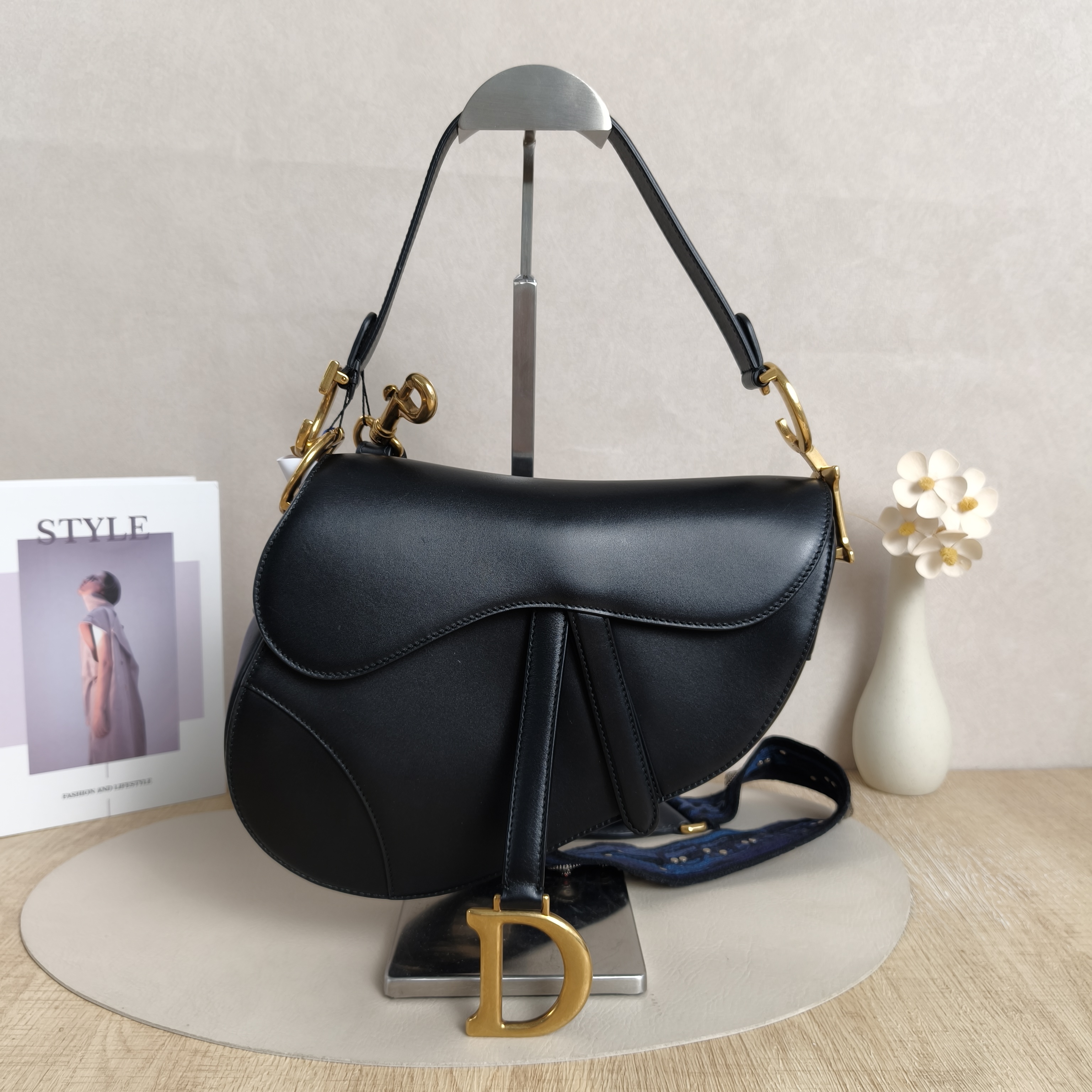 DIOR Top Handle Bag Saddle Black Calfskin Medium25.5 × 6.5 × 20 cm