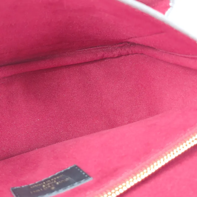 Louis Vuitton Crossbody Bag Passy Messenger Bag Monogram PVC Small 23 × 9 × 17 cm — detail view 3 of 14