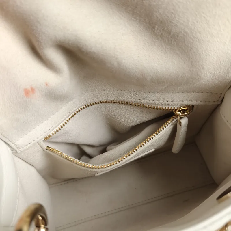 DIOR Crossbody Bag Lady Lady Dior Bag White Lambskin Mini 17 × 7 × 15 cm — detail view 4 of 11