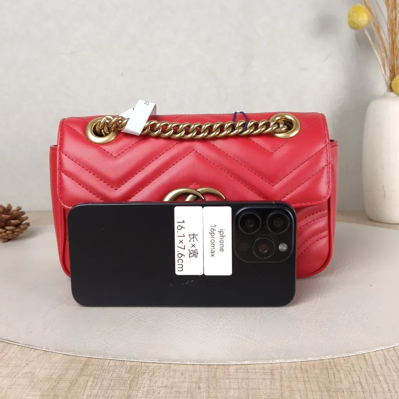GUCCI Crossbody Bag GG Marmont Small Marmont 22 Red Calfskin Small 22 × 6 × 13 cm — cover view 4 of 5