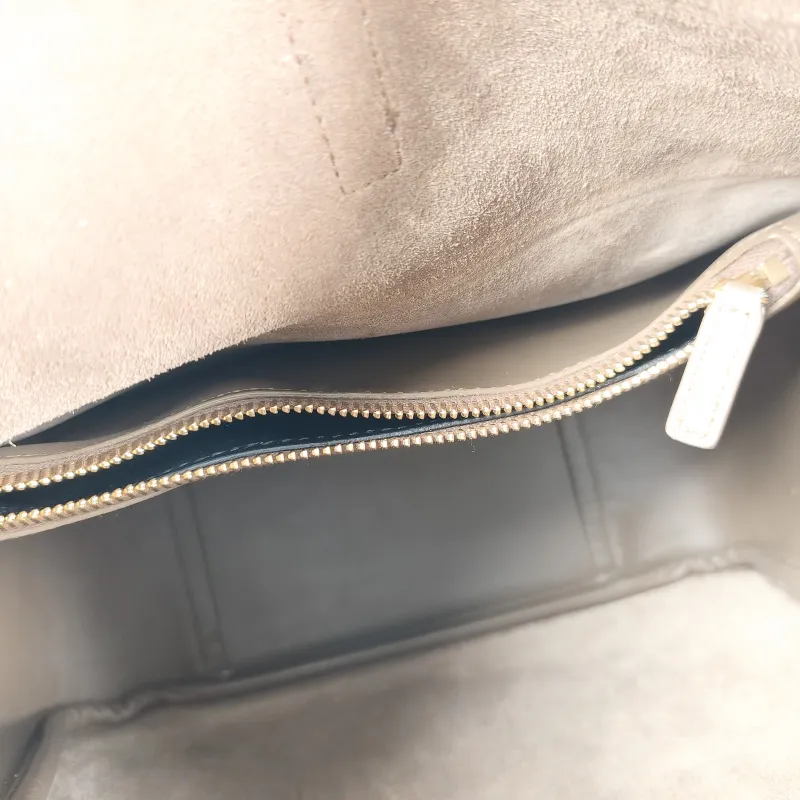 SAINT LAURENT Shoulder Bag LE 5 À 7 Hobo Calfskin Small 22 × 8.5 × 23 cm — detail view 9 of 9