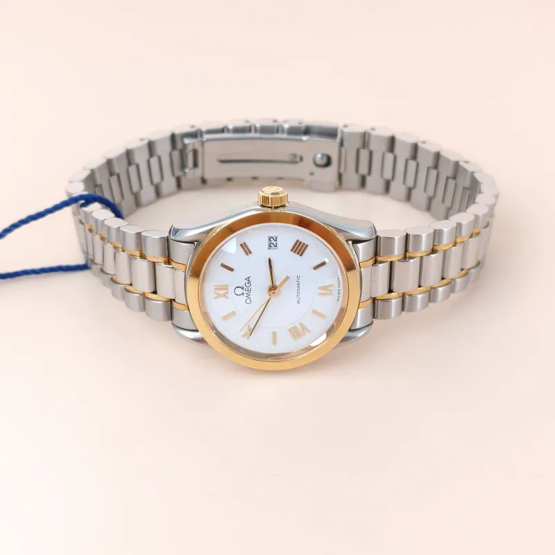 OMEGA Watch Vintage Watch White One Size 26 — cover view 6 of 9