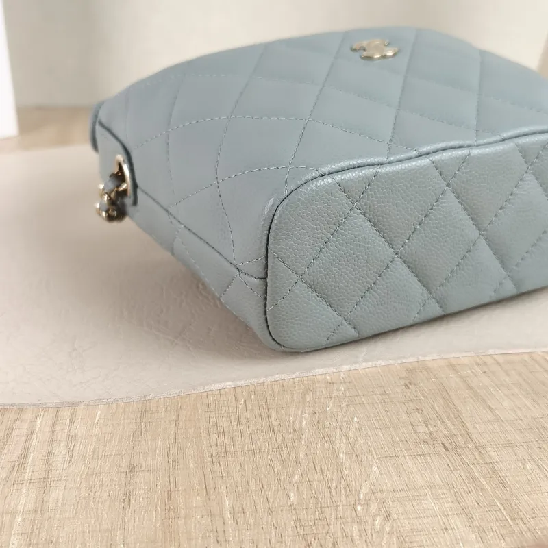 Chanel Crossbody Bag Crossbody Bag Grey Grained Calfskin One Size 16 × 6 × 13 cm — detail view 10 of 12