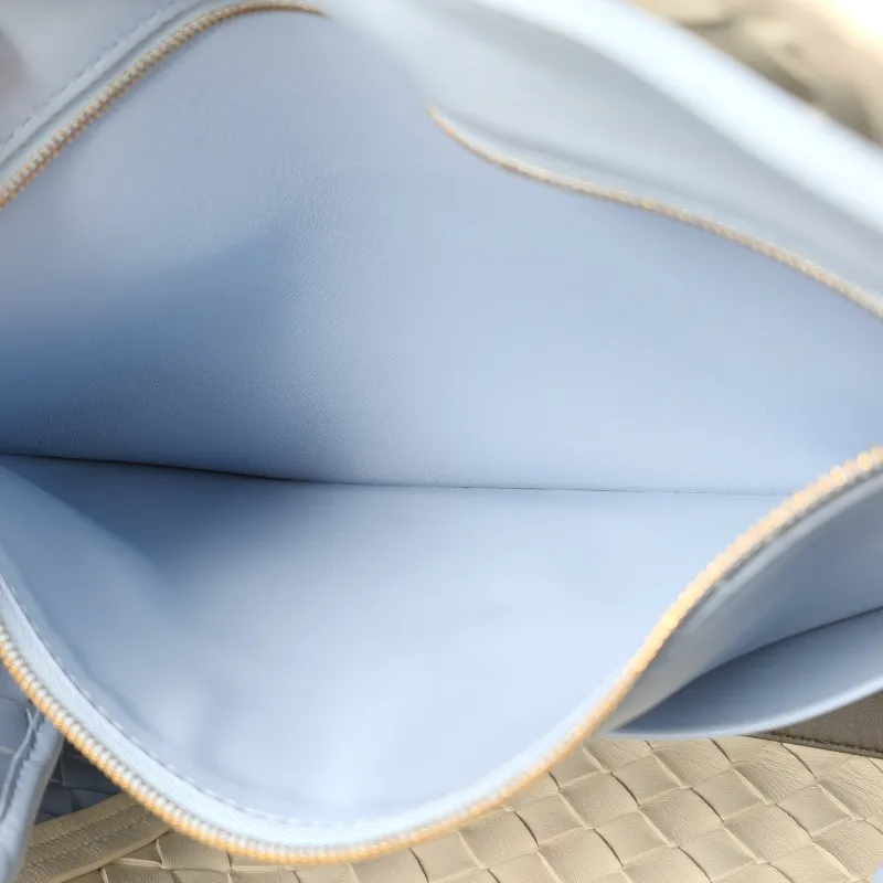 Bottega Veneta Top Handle Bag Woven Top Handle Bag Blue White Calfskin 30 × 12 × 24 cm — detail view 4 of 12
