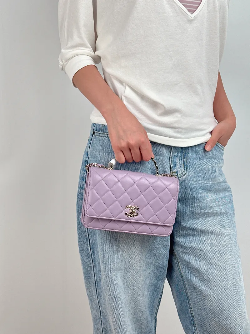 Chanel Crossbody Bag woc Lambskin One Size19 × 4 × 12.5 cm — on-model view 3 of 3