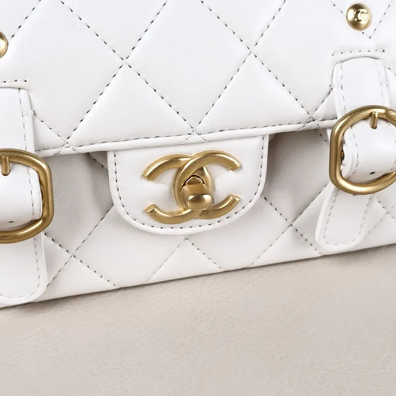 Chanel Crossbody Bag Messenger Bag White Calfskin One Size 20 × 7 × 12.5 cm — detail view 13 of 13