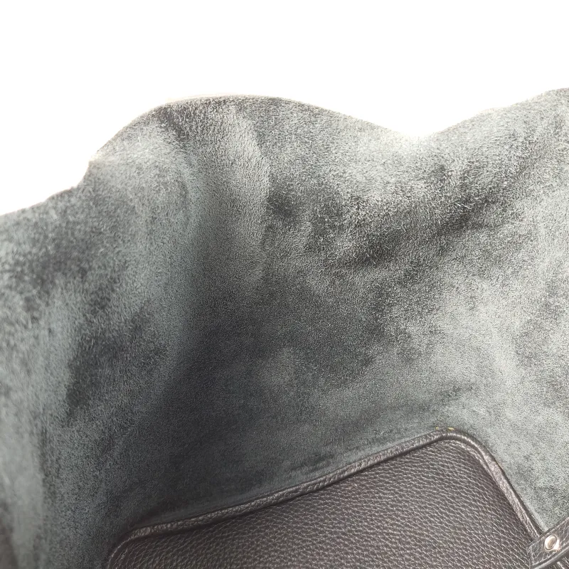 Hermès Top Handle Bag Picotin Lock 22 22 Black Taurillon Clemence TC Calfskin Medium 22 × 18 × 21 cm C — detail view 8 of 12