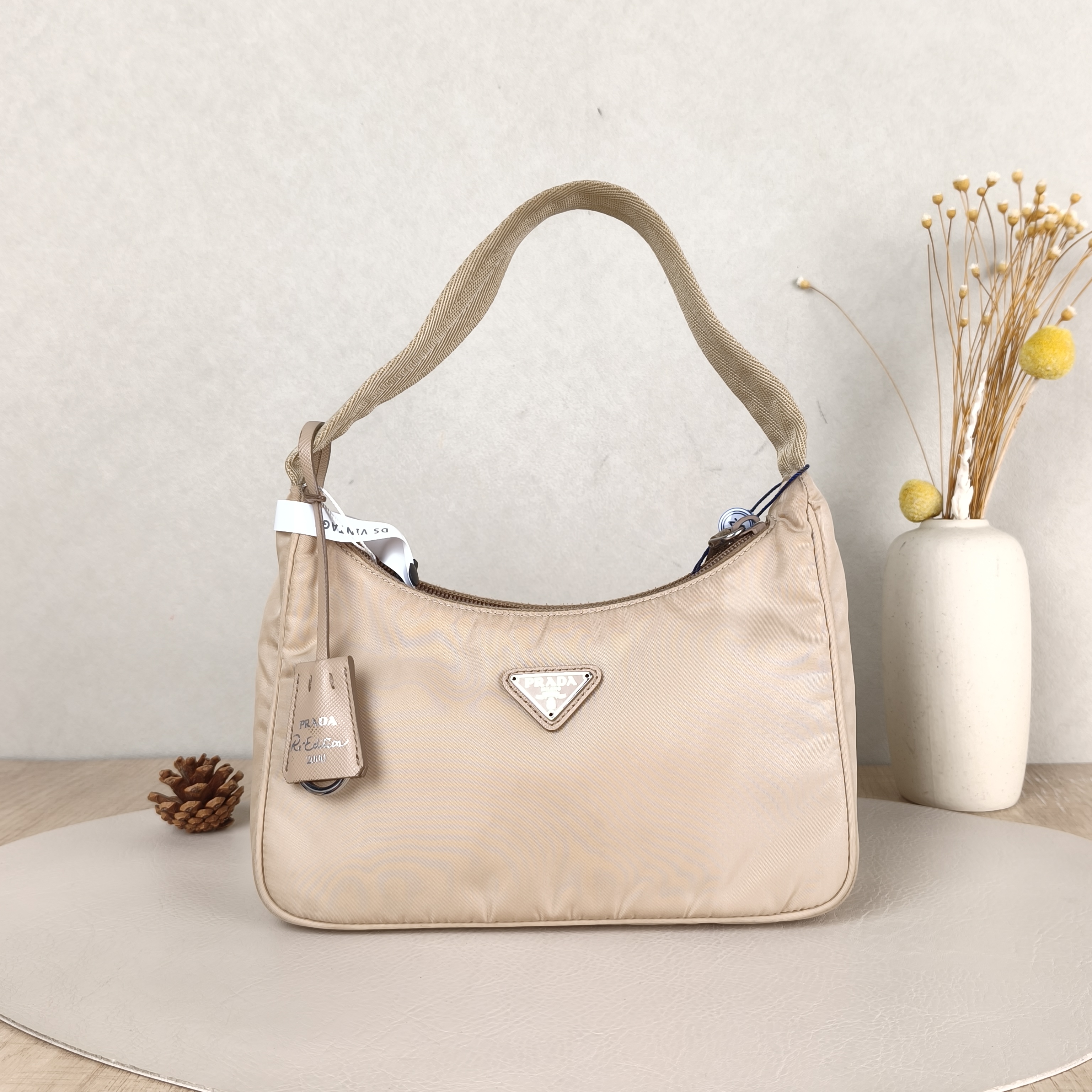 PRADA Shoulder Bag Re-Edition 2005 Hobo Nylon22 × 6 × 18 cm