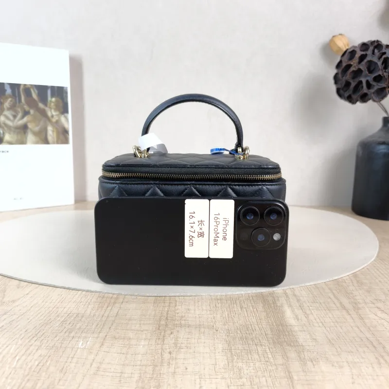 Chanel Top Handle Bag Edition Black Lambskin One Size16 × 8 × 9.5 cm — cover view 3 of 5