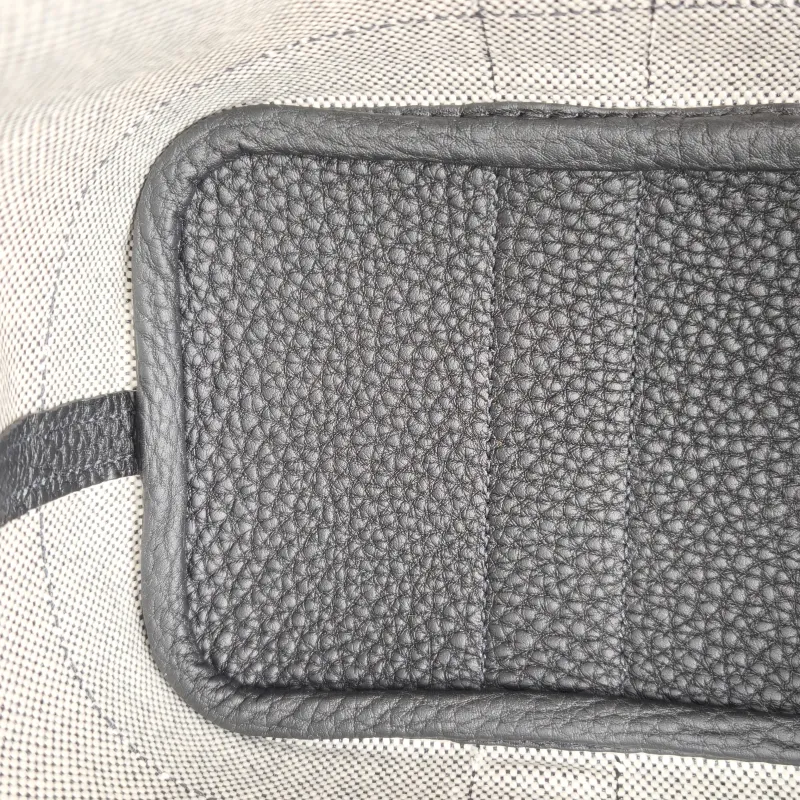 Hermès Top Handle Bag Neo Garden 23 Mini Black · Beige Canvas · Negonda Calfskinmini23 × 10 × 16 cm — detail view 4 of 9