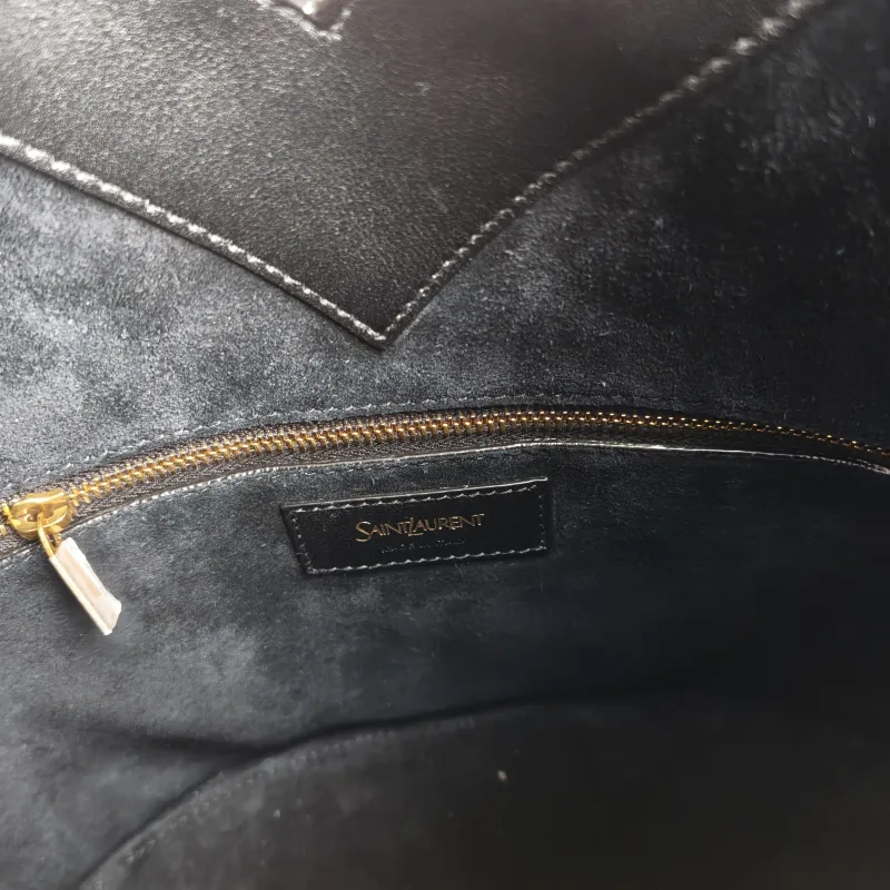 SAINT LAURENT Crossbody Bag Y Bucket Bucket Bag Black Calfskin One Size 25 × 15 × 34 cm — detail view 10 of 11