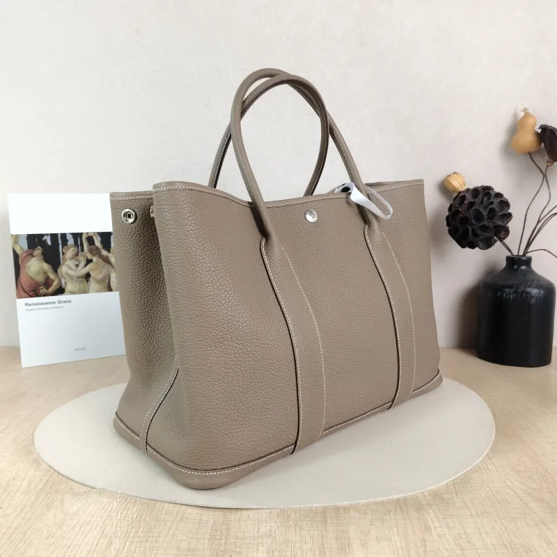 Hermès Top Handle Bag Garden Party 36 36 Negonda Calfskin Large 36 × 17 × 26 cm z — cover view 3 of 5