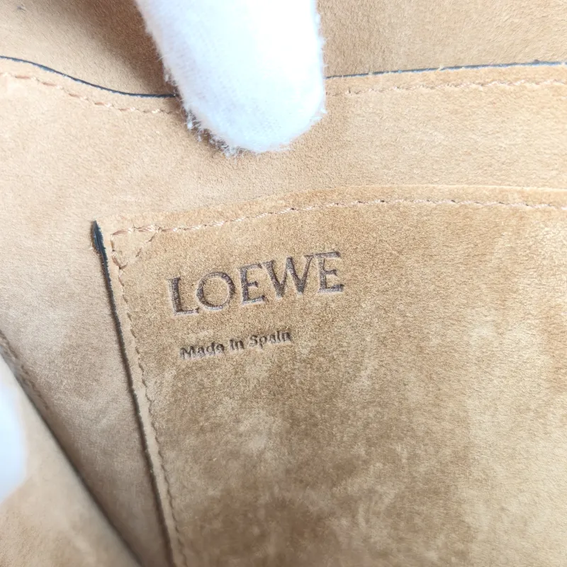 LOEWE Crossbody Bag Gate Colorblock Calfskin Medium 25 × 11.5 × 19 cm — detail view 9 of 11