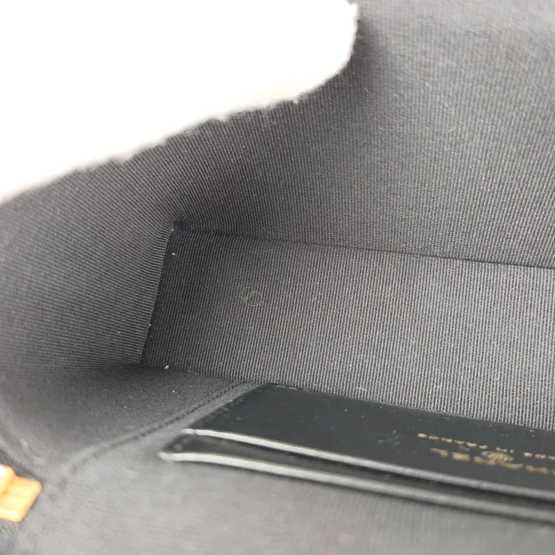 Chanel Crossbody Bag lp Vanity Case Bag Black Calfskin One Size 19.5 × 5 × 17 cm — detail view 5 of 15