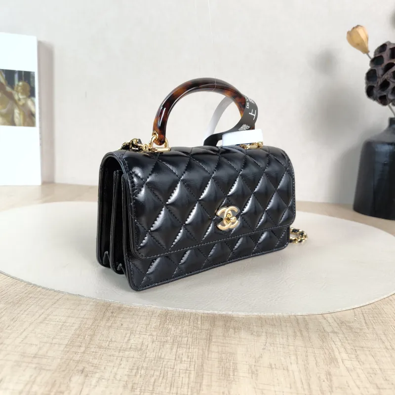 Chanel Crossbody Bag woc Black Waxed Leather One Size19 × 7 × 11 cm — cover view 3 of 5