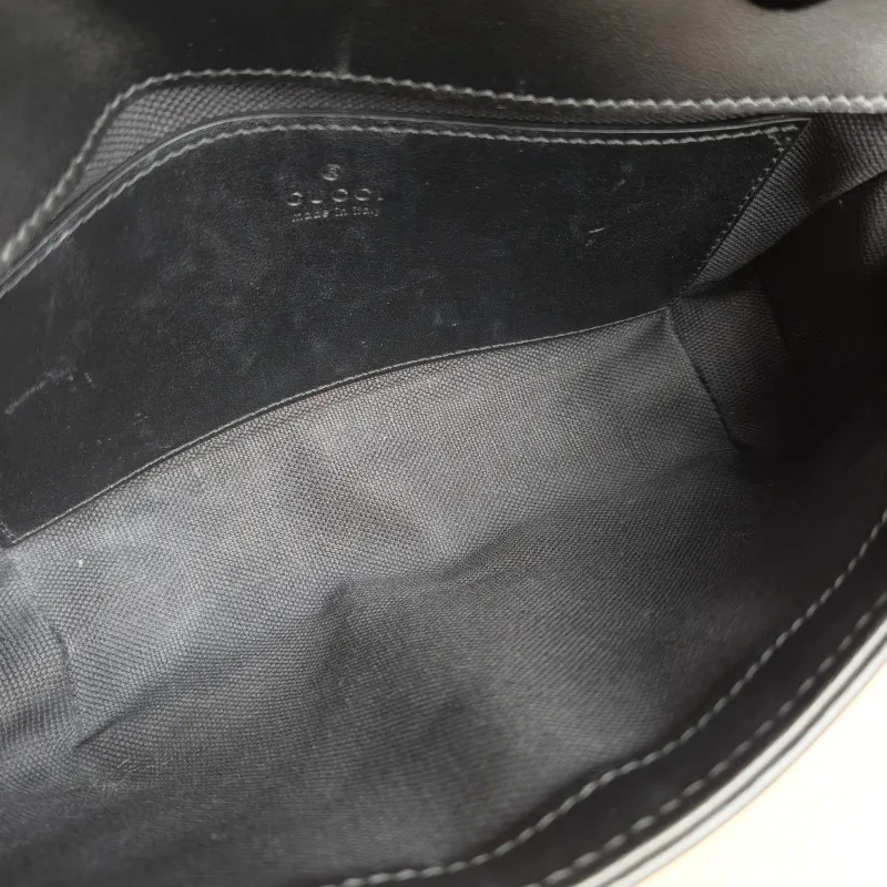 GUCCI Crossbody Bag GG Marmont Small Marmont 22 So Black Black Calfskin Small 22 × 6 × 13 cm — detail view 10 of 10