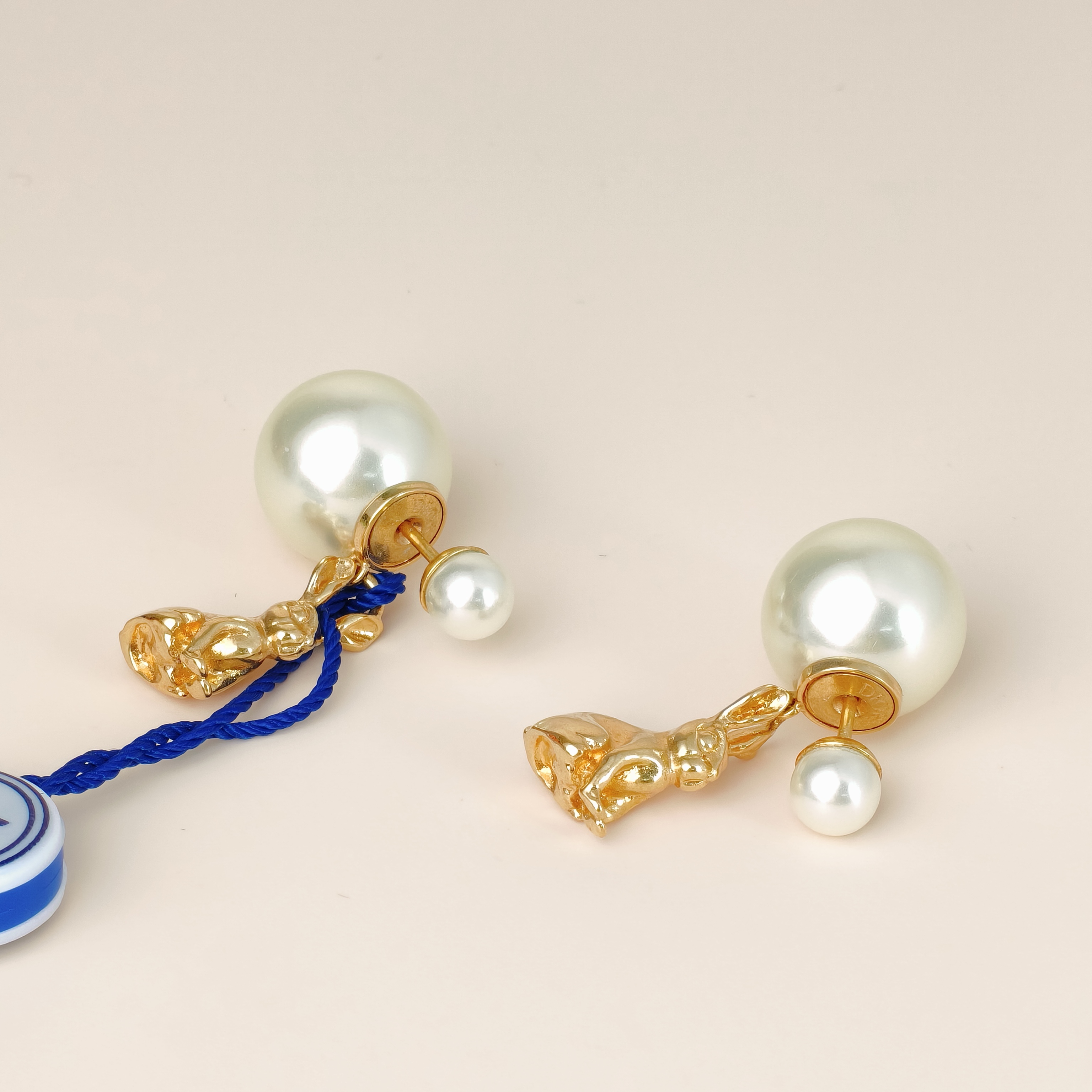 DIOR Earrings Pearl Gold Pearl One Size โ cover view 4 of 9