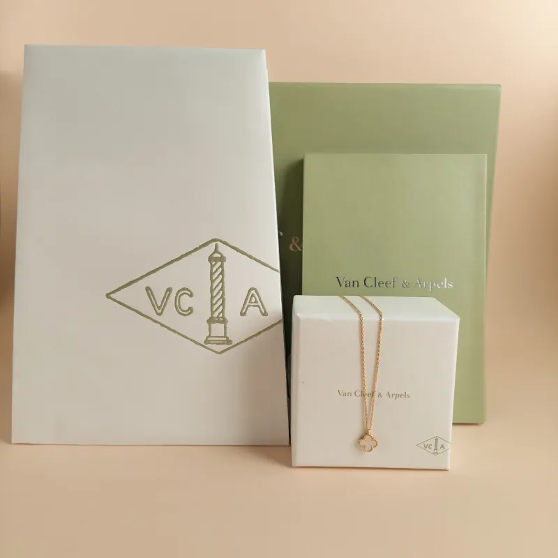Van Cleef & Arpels Necklace Sweet Alhambra Alhambra Collection Necklace Pearl · White Mother-of-Pearl 18KY ellow Gold Sweet Mini 40cm — cover view 3 of 7