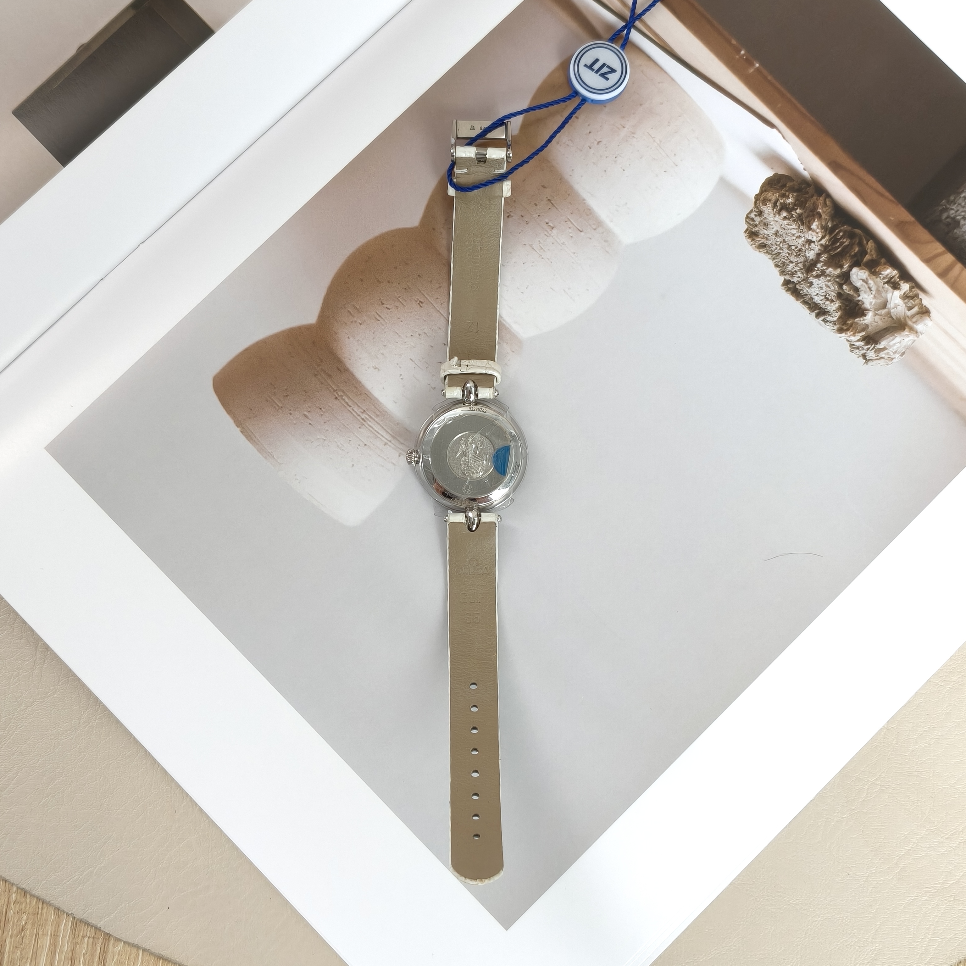 OMEGA Watch Collection Watch Grey White27.4mm — cover view 4 of 8