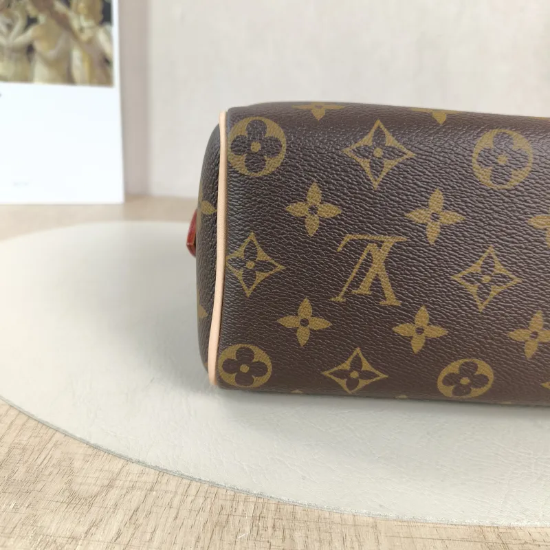 Louis Vuitton Crossbody Bag Speedy 18 LV&IM onogram PVC One Size18 × 10 × 12 cm — detail view 11 of 12