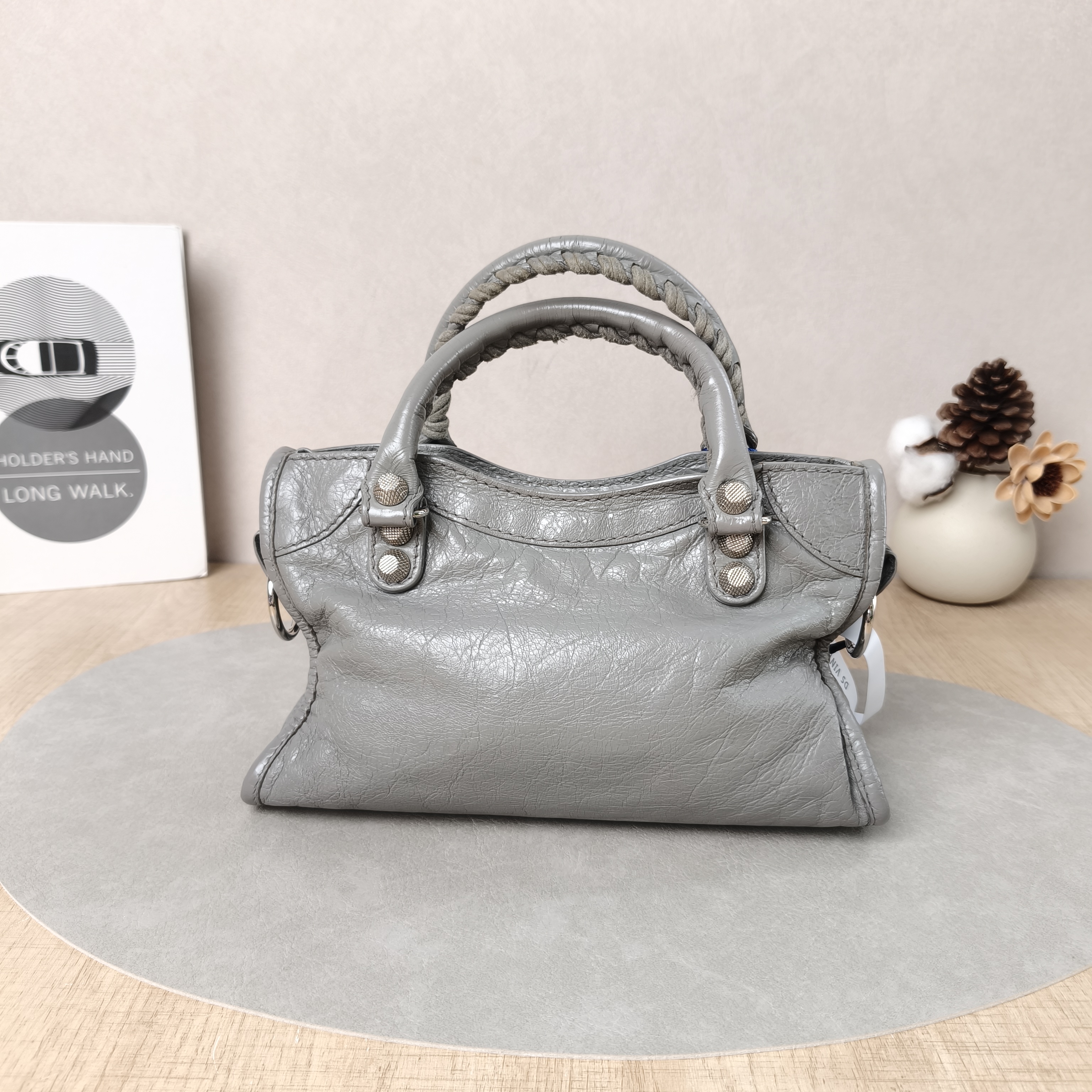 BALENCIAGA Crossbody Bag Classic City Grey Lambskinmini24 × 10 × 16 cm — cover view 2 of 5