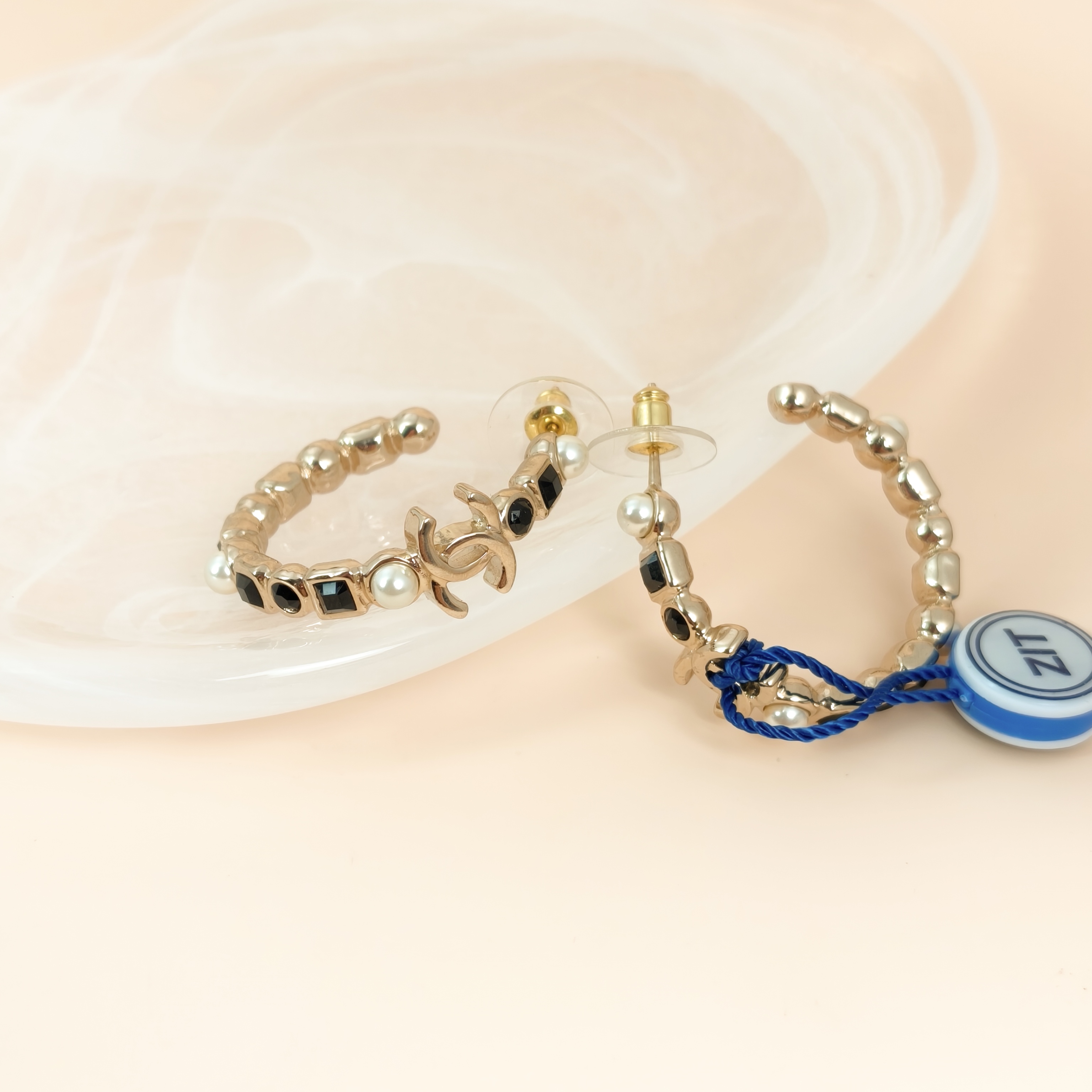Chanel Earrings c Pearl Earrings Gold · One Size — cover view 4 of 7