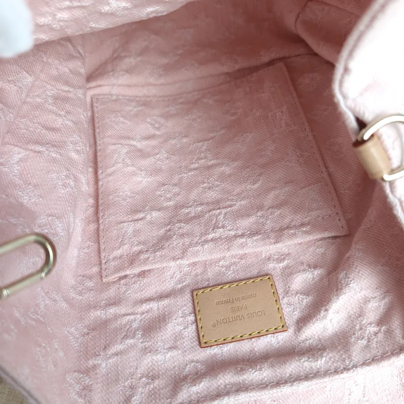 Louis Vuitton Backpack Venice Backpack Pink One Size 24 × 7 × 26 cm — detail view 6 of 14