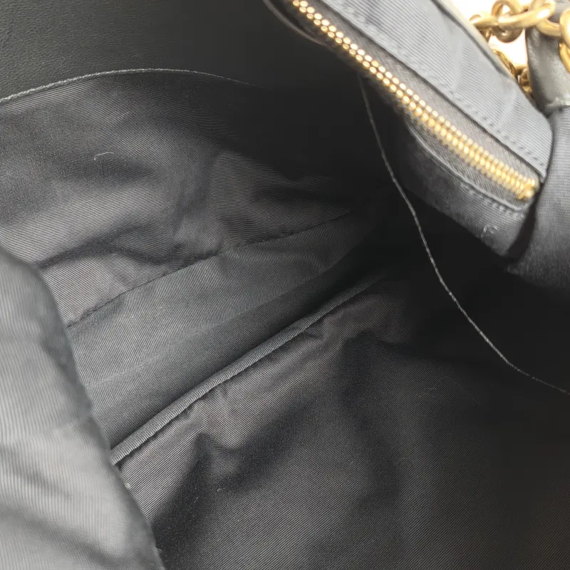 SAINT LAURENT Crossbody Bag Jamie 4.3 Chain Bag Black SL ambskin Large43 × 9 × 29 cm — detail view 2 of 11