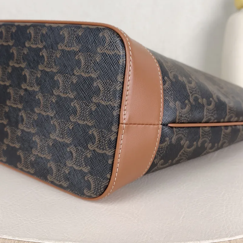 CELINE Crossbody Bag Triomphe Bucket Bag Monogram PVC Small22 × 13 × 26 cm — detail view 8 of 9