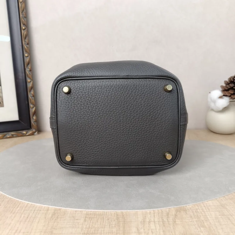 Hermès Top Handle Bag Picotin Lock 18 18Dark Grey Taurillon Clemence TC Calfskin Small18 × 13 × 18 cm — cover view 4 of 5
