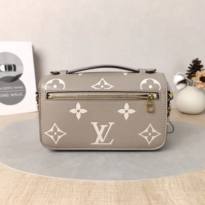Louis Vuitton Crossbody Bag Pochette Métis East West Empreinte Embossed Calfskin Small21.5 × 6 × 13.5 cm — cover view 4 of 5