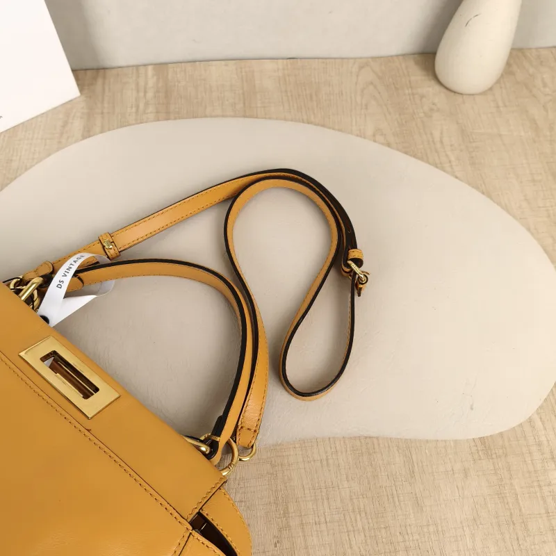 FENDI Top Handle Bag Peekaboo Brown Calfskin Medium 33.5 × 13 × 25.5 cm — detail view 5 of 13