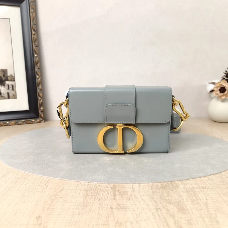 DIOR Crossbody Bag30Montaigne 30 Box Box Grey Calfskinmini17.5 × 5 × 11.5 cm