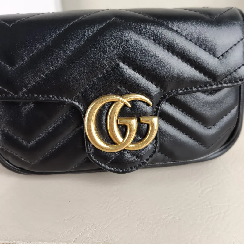 GUCCI Crossbody Bag GG Marmont Mini Marmont Mini Black Calfskin Mini 16.5 × 4.5 × 9.5 cm — detail view 4 of 12