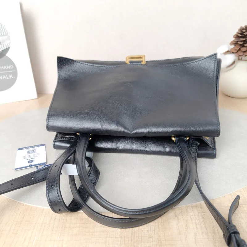 BALENCIAGA Shoulder Bag Crush On You Black Calfskin Medium28 × 9 × 17 cm — detail view 10 of 12