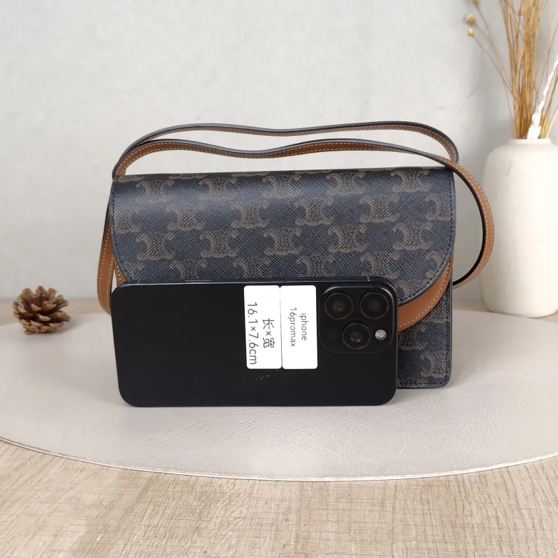 CELINE Crossbody Bag TRIOMPHE Clutchwoc Monogram PVC 20 × 6 × 12 cm — cover view 2 of 5