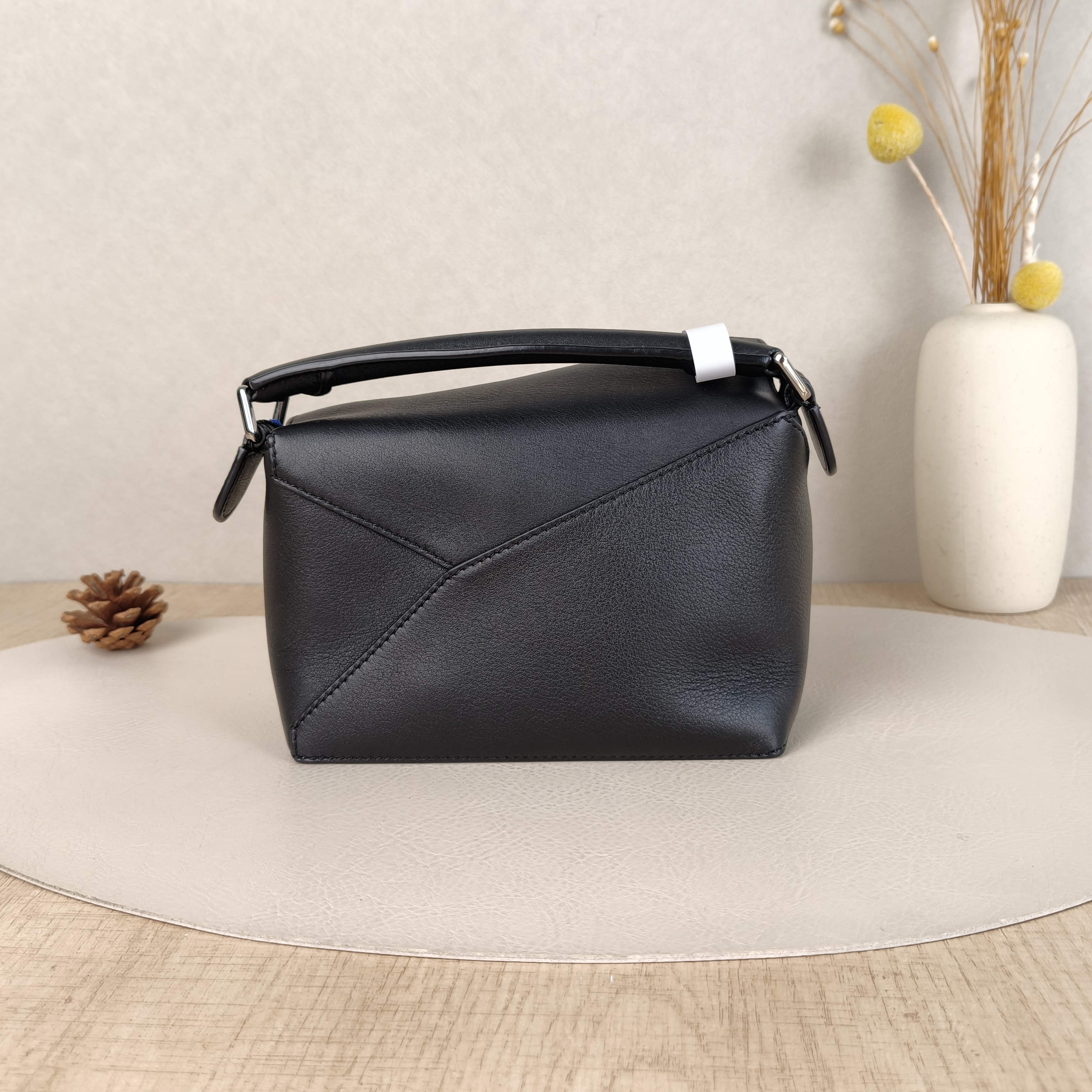 LOEWE Crossbody Bag Puzzle Black CC alfskinmini18 × 8 × 12.5 cm — cover view 2 of 5