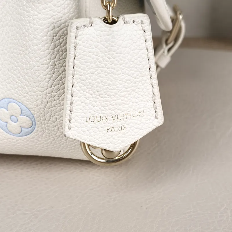 Louis Vuitton Crossbody Bag Diane Baguette Bag White · Blue Empreinte Embossed Calfskin Small 24 × 9 × 15 cm — detail view 3 of 13