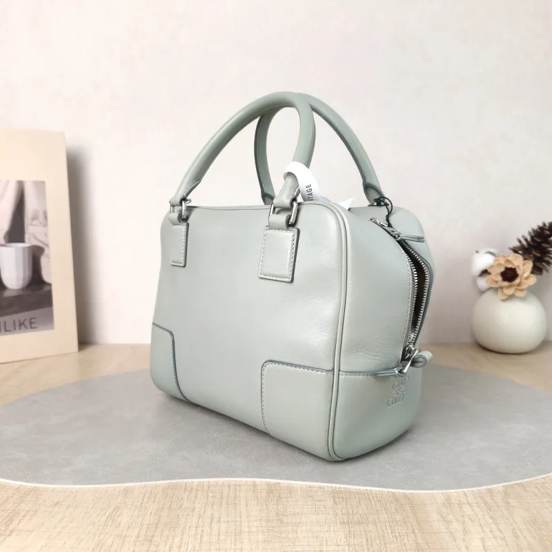 LOEWE Crossbody Bag amazona 19 Grey Calfskin Small 20.5 × 11.5 × 18 cm — cover view 3 of 5