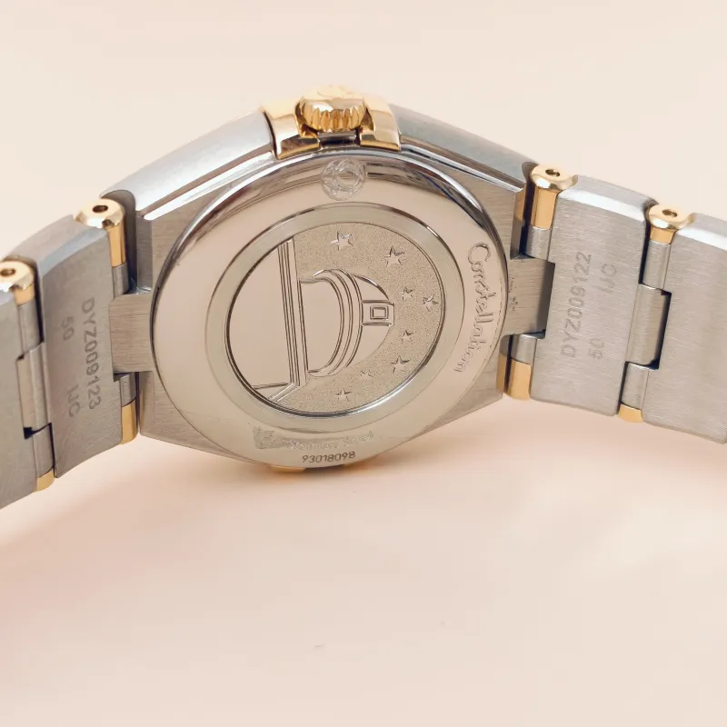 OMEGA Watch Watch White One Size25mm — cover view 4 of 10