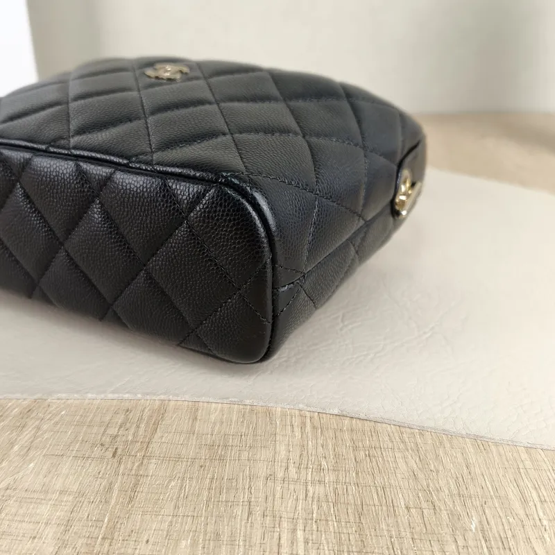 Chanel Crossbody Bag Crossbody Bag Black Grained Calfskin One Size 16 × 6 × 13 cm — detail view 11 of 11