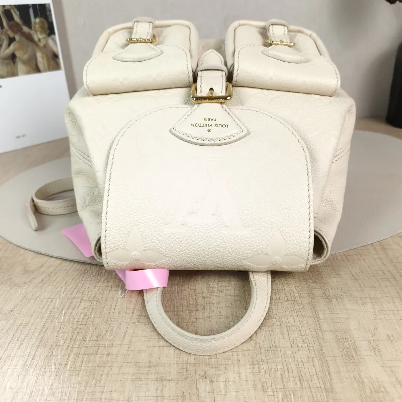 Louis Vuitton Backpack Backup Backpack White Calfskin One Size 20 × 14 × 22 cm — detail view 7 of 12