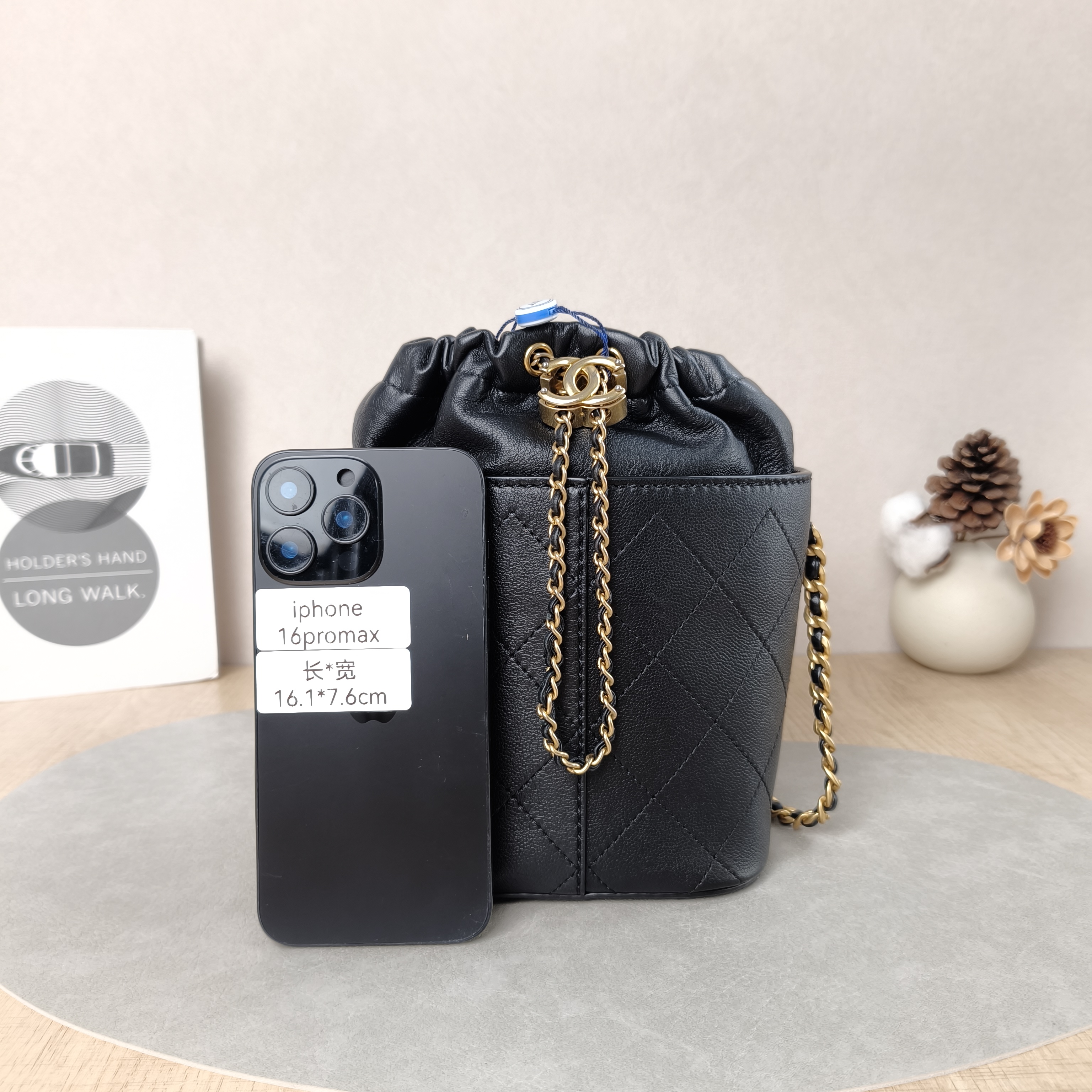 Chanel Crossbody Bag Crossbody Bag Black Calfskin14 × 12 × 21 cm — cover view 6 of 6